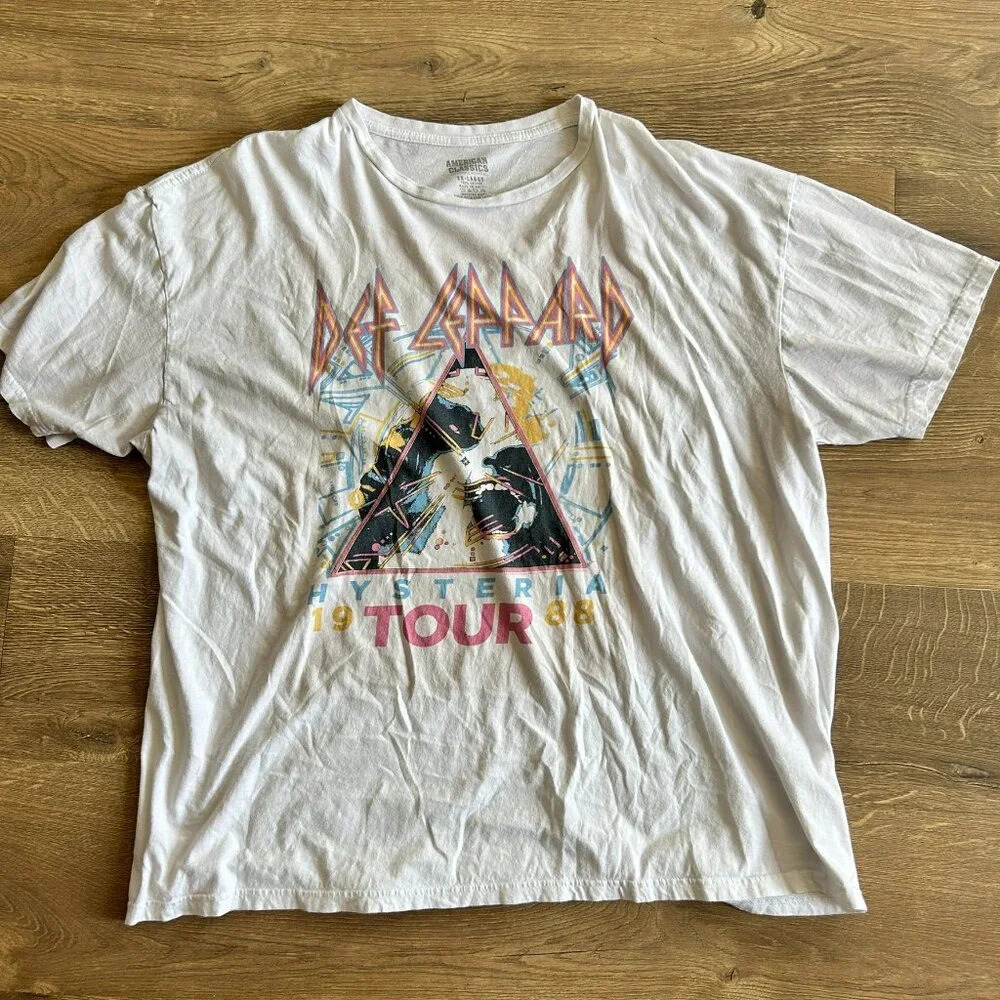 Def Leopard tee